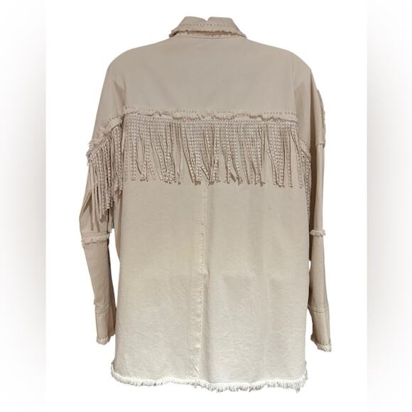 CZ Cezele Women’s Small Ivory Denim Shirt Jacket with Silver Stud Trim & Fringe - Picture 3 of 7